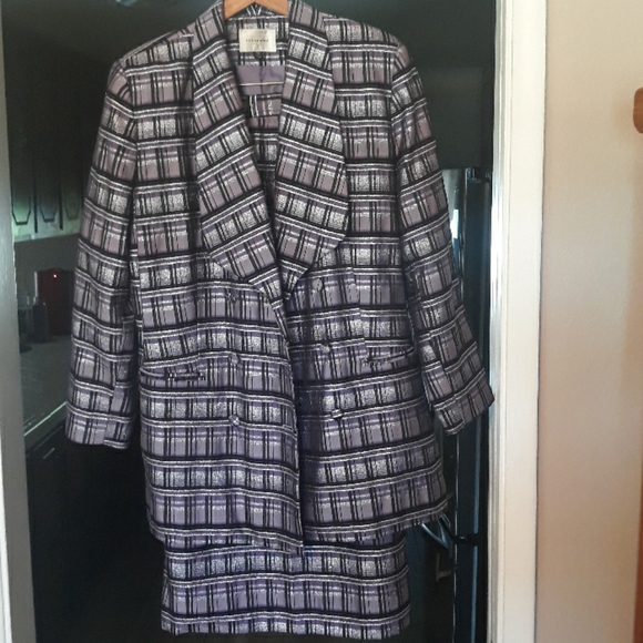 Terramina Dresses & Skirts - two-piece dress suit